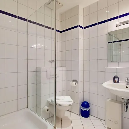 Strandnahe Und Zentral Gelegene Fewo, Hund Willkommen, Haus Saxonia, *