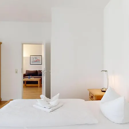 아파트 Strandnahe Und Zentral Gelegene Fewo, Hund Willkommen, Haus Saxonia, 빈츠
