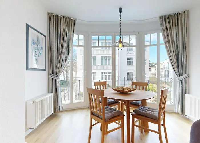 Apartment Strandnahe Und Zentral Gelegene Fewo, Hund Willkommen, Haus Saxonia, *